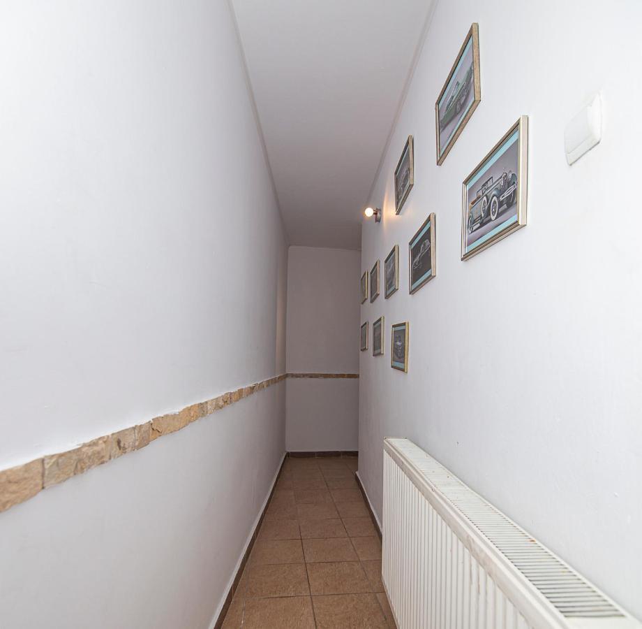 Casa Sara Appartement Sinaia Buitenkant foto