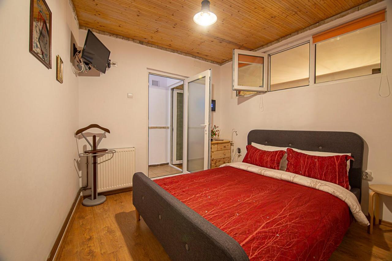 Casa Sara Appartement Sinaia Buitenkant foto